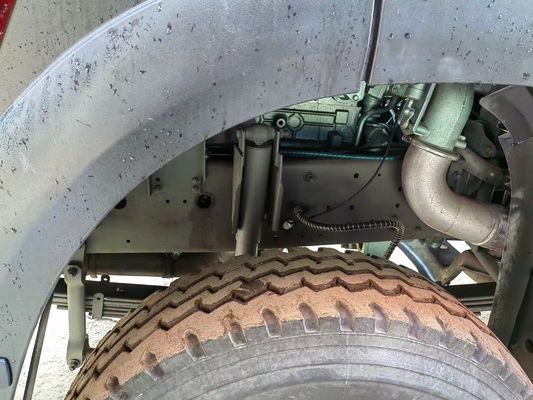 سینوتروک HOWO کامیون 6X4 در انبار 380Hp 25 CBM کامیون 40 تن با قیمت کارخانه