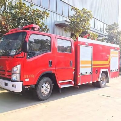 ISUZU 4X2 700P کامیون آتش نشانی کامیون نجات آتش نشانی کوچک 4cbm 5cbm