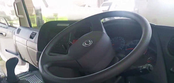 کامیون Dongfeng 10 تن RHD 4X2 با موتور مدل B17033 و استاندارد انتشار یورو 2