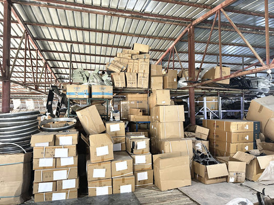 قطعات یدکی کامیون شاکمن M3000/X3000 قفل و کابل DZ14251110080 صندلی قفل و تکه بند اصلی