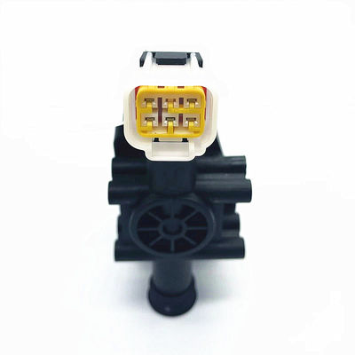 کامیون تراکتور سنگین با فاصله چرخ 3500 میلی متر، 11.00R20/12.00R20/12R22.5/315/80R22.5 اندازه لاستیک و ظرفیت سوخت 600L + 300L